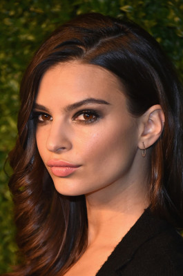 Emily Ratajkowski pic #740203
