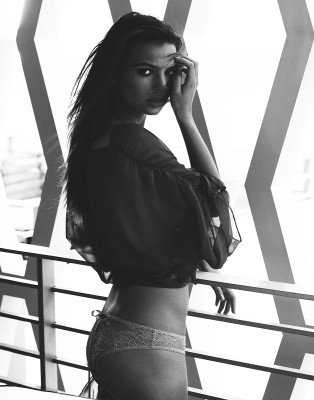 Emily Ratajkowski pic #776729