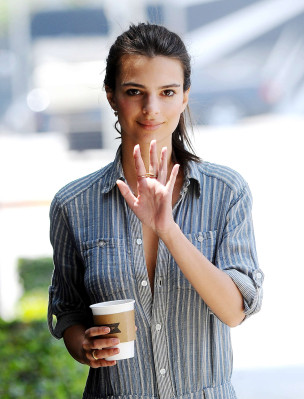 Emily Ratajkowski pic #777678