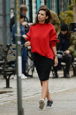 Emily Ratajkowski pic #928138