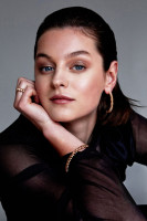 Emma Corrin pic #1163930