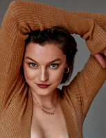 Emma Corrin pic #1163936