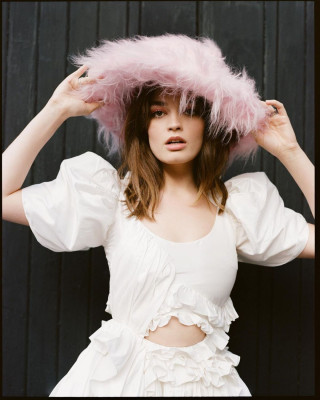 Emma Mackey pic #1219759