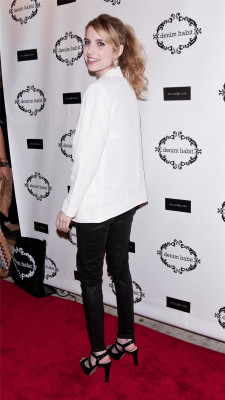 Emma Roberts pic #414477