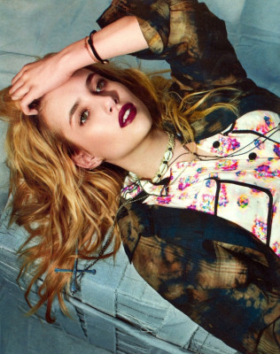 Emma Roberts pic #274517
