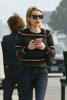 Emma Roberts pic #1093170