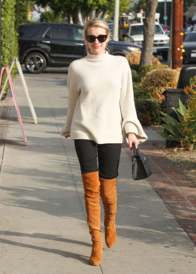 Emma Roberts pic #898077
