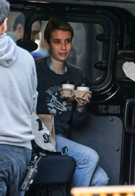 Emma Roberts pic #1024564