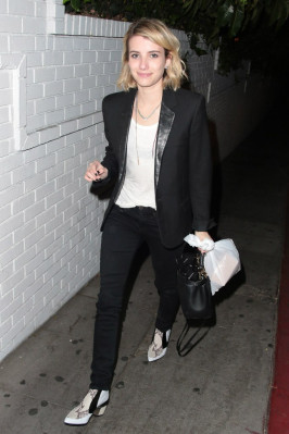 Emma Roberts pic #697745