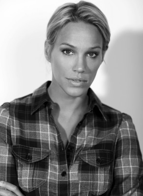 Emma Sjoberg pic #388987