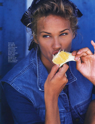 Emma Sjoberg pic #229696