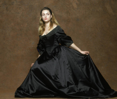 photo 8 in Emmanuelle Beart gallery [id195796] 2009-11-06 00:00:00