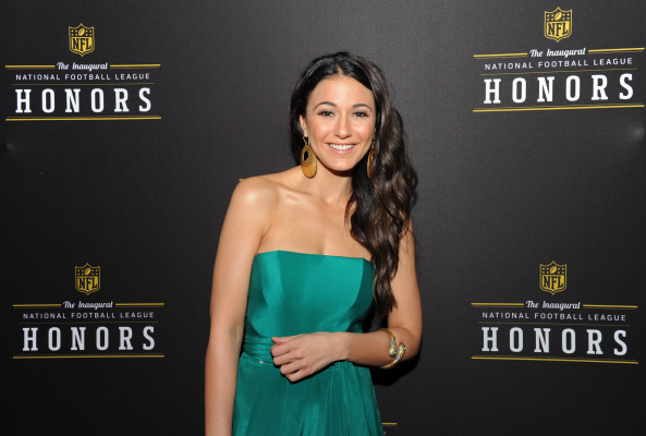 photo 28 in Emmanuelle Chriqui gallery [id443292] 2012-02-10 00:00:00