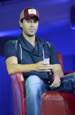 Enrique Iglesias pic #484877