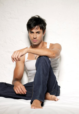 Enrique Iglesias pic #250101