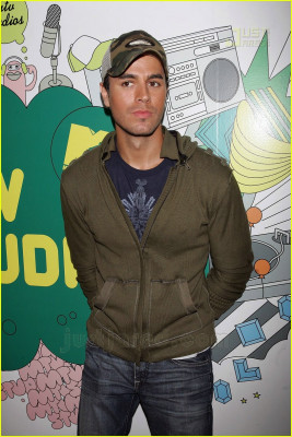 Enrique Iglesias pic #81654