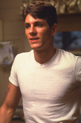 Eric Roberts pic #1318154