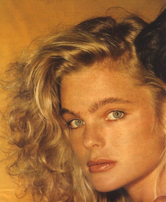 photo 24 in Erika Eleniak gallery [id250521] 2010-04-23 00:00:00