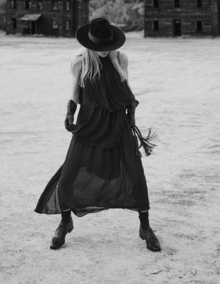 Erika Linder pic #1214814