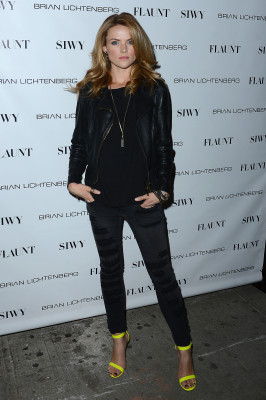 photo 6 in Erin Richards gallery [id970793] 2017-10-15 00:00:00