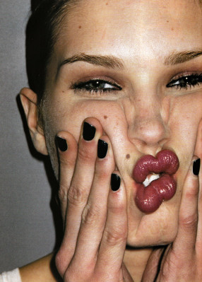 photo 24 in Erin Wasson gallery [id101808] 2008-07-03 00:00:00