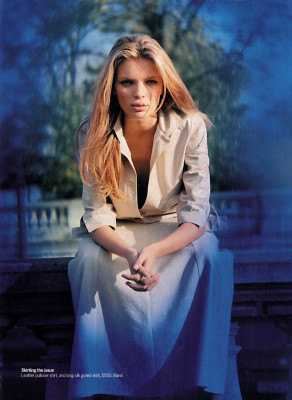 Esther Canadas pic #218307