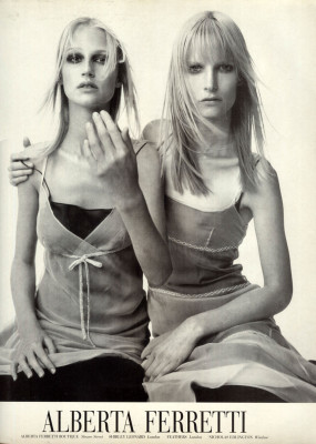 Esther De Jong pic #1214738