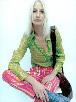 Esther De Jong pic #1293936