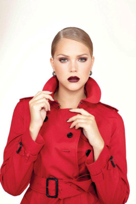 Esti Ginzburg pic #429537