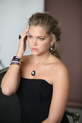 Esti Ginzburg pic #369160