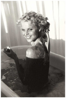 Eva Herzigova pic #55899