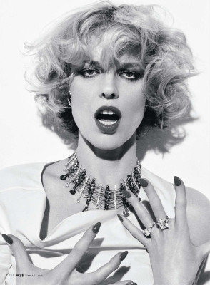 Eva Herzigova pic #251528