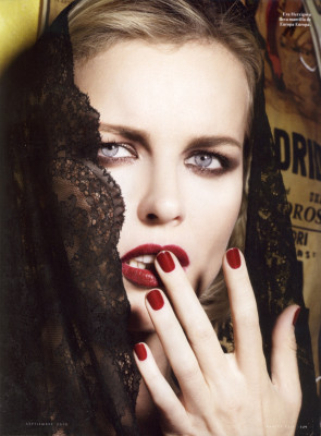 Eva Herzigova pic #402708