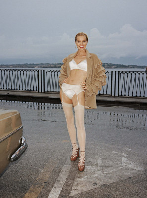 Eva Herzigova pic #1236570