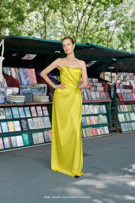 Eva Herzigova for Balenciaga FW 2025 Couture