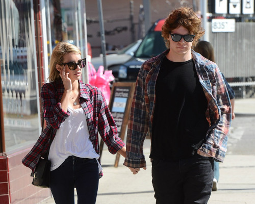 Evan Peters pic #706577