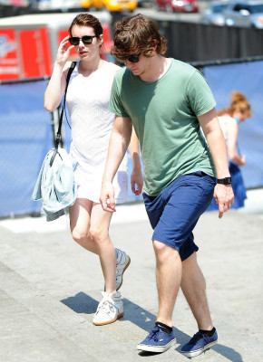photo 28 in Evan Peters gallery [id704298] 2014-06-03 00:00:00
