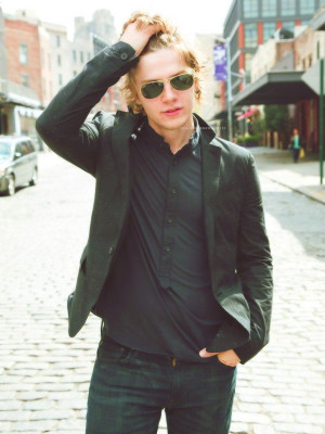 photo 8 in Evan Peters gallery [id711957] 2014-06-26 00:00:00
