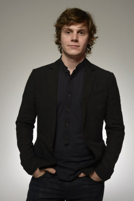 photo 20 in Evan Peters gallery [id711929] 2014-06-26 00:00:00