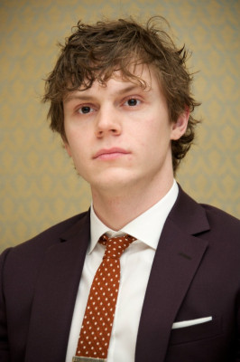 photo 10 in Evan Peters gallery [id706126] 2014-06-06 00:00:00