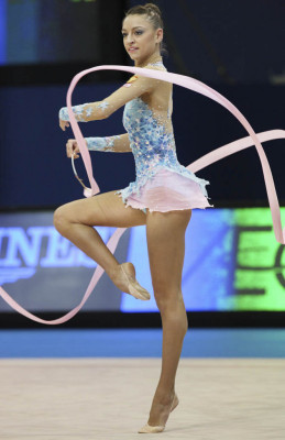 Evgeniya Kanaeva  pic #527634