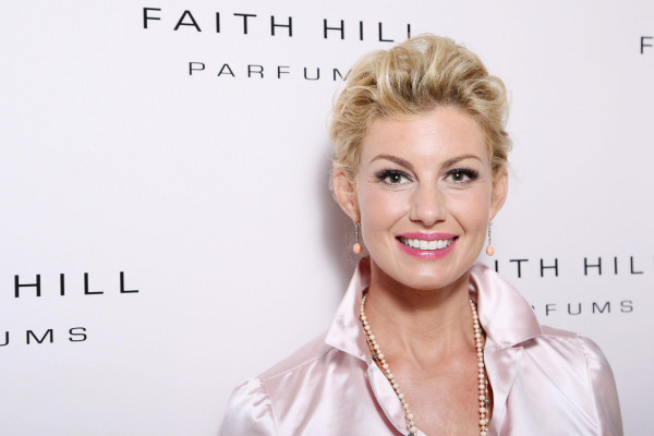 photo 5 in Faith Hill gallery [id238344] 2010-02-25 00:00:00