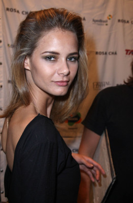 Flavia de Oliveira pic #380854