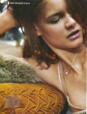 Flavia de Oliveira pic #123853
