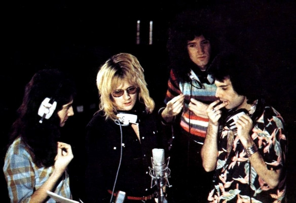 photo 29 in Freddie Mercury gallery [id687999] 2014-04-09 00:00:00
