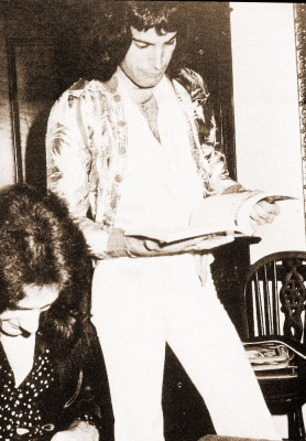 Freddie Mercury pic #687957