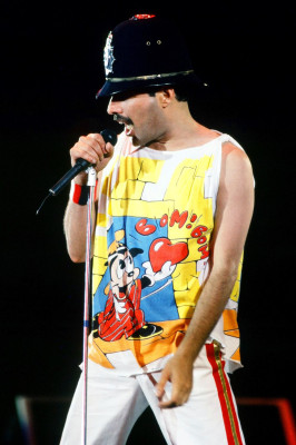 photo 3 in Freddie Mercury gallery [id683700] 2014-03-27 00:00:00