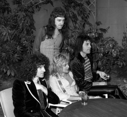 Freddie Mercury pic #685811