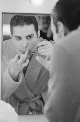 photo 5 in Freddie Mercury gallery [id685068] 2014-04-02 00:00:00