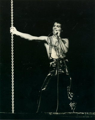 photo 21 in Freddie Mercury gallery [id683913] 2014-03-27 00:00:00